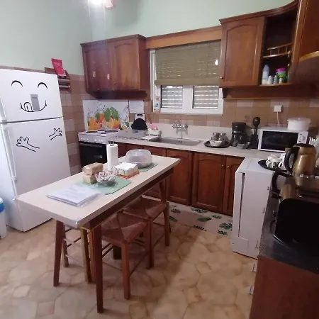 Iliahtida Apartment